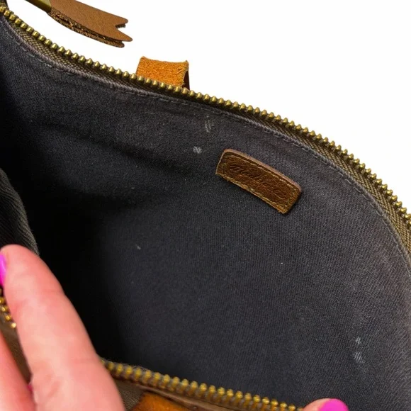 Madewell Zip Top Transport Crossbody - Picture 6 of 11